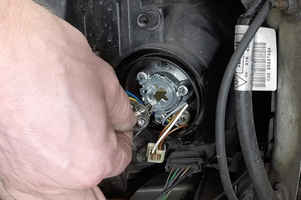 remove the power wires