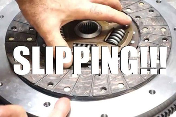 Dragging clutch 